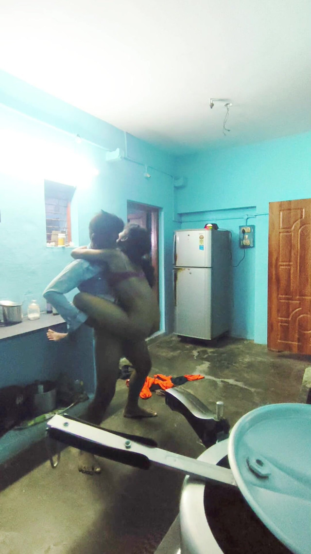 Tamil Girl Cheating in Home to Standing Sex with Her Lover (Tamil sex angel) Tamil Girl Cheating in Home to Standing Sex with Her Lover (Tamil sex angel)
