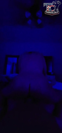 Amatérské sexuální video poly páru manželů tam