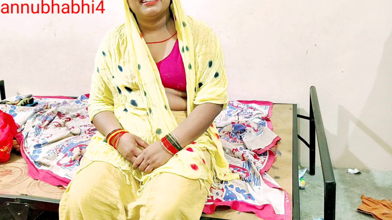 Annubhabhi4: Desi india scopa ragazzo del vicino