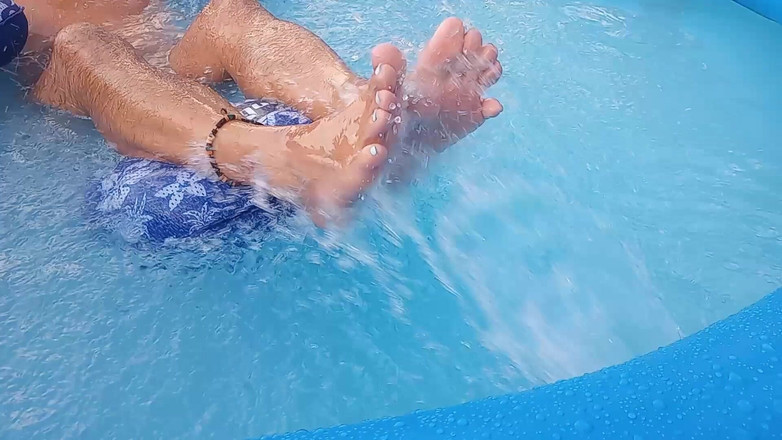 Midsouth Foot Fetish: Předvádím můj zadek a chodidla