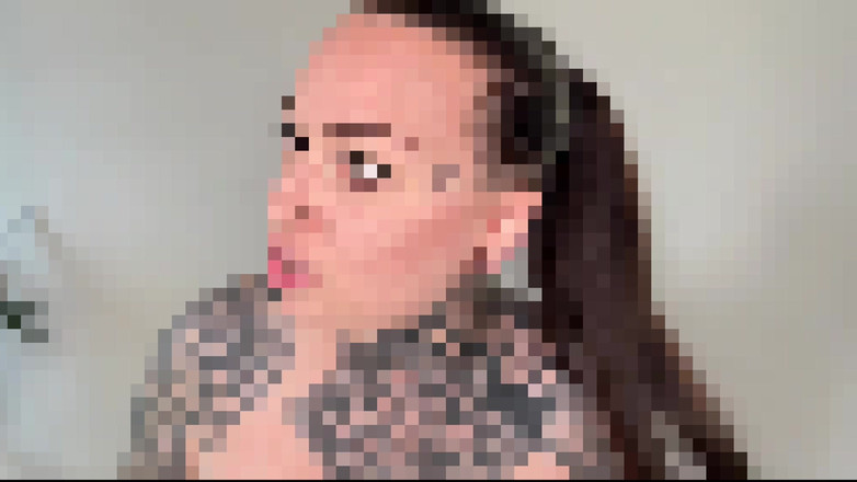 Miss Valentina: Vždy odepřeno ponižující JOI hra