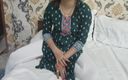 Saara Bhabhi: हिंदी सेक्स कहानी रोलप्ले - देसी भाभी अपने प्रेमी को हाथों से चुदाई दे रही है