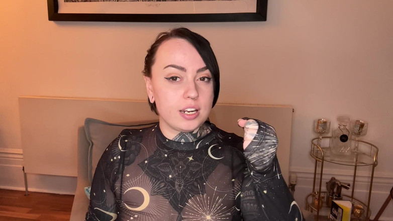 Miss Valentina: Instruksi masturbasi anal