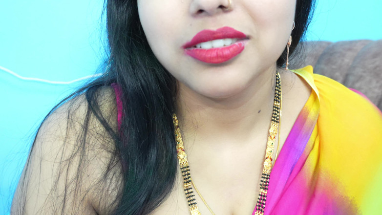 Sexy desi bhabhi studio: My Husband Was Not at Home, I Got My Brother-in-law...