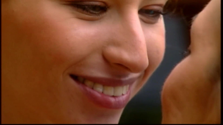 Deutschland porn: Horny Lesbians Fucking on the Pool