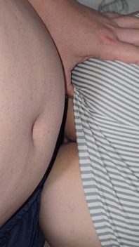 Olgun Büyük Göt Bir Sabah Quickie'de Dört S Üzerinde Becerdin Alır