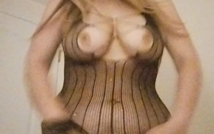 Rashida: Body tańczący zdzirowaty strój