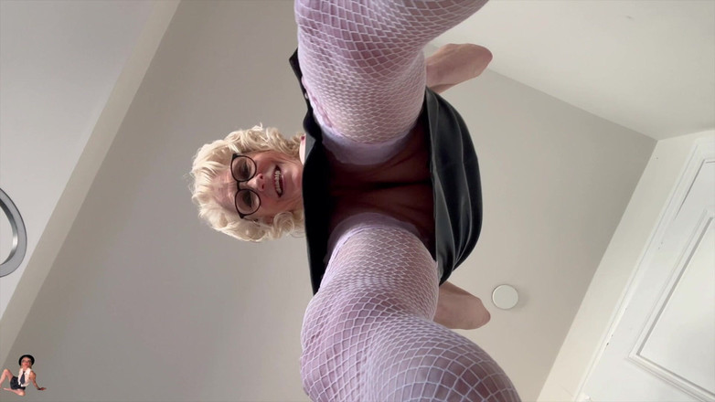 Deeliteful Jacy: 想要解压我的皮夹克