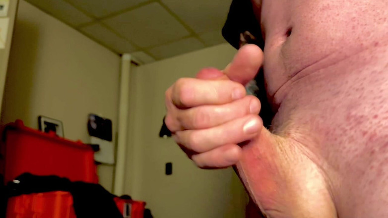 Tatted Daddy: Wytrysk w zwolnionym tempie