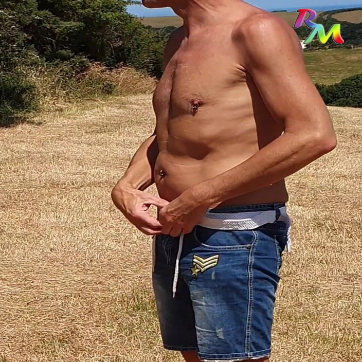 RainbowAdventures: This Was Such a Hot Day and I Was so...