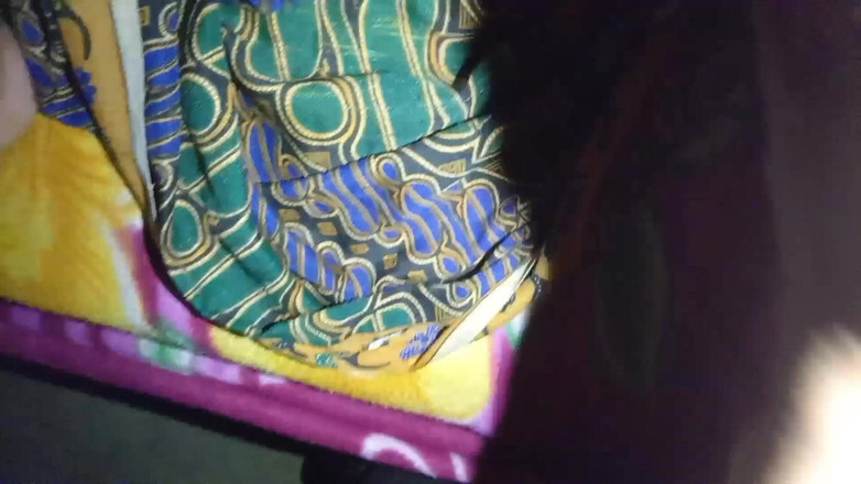 Sano lado: Nepali Big Hole Black Pussy Masturbating
