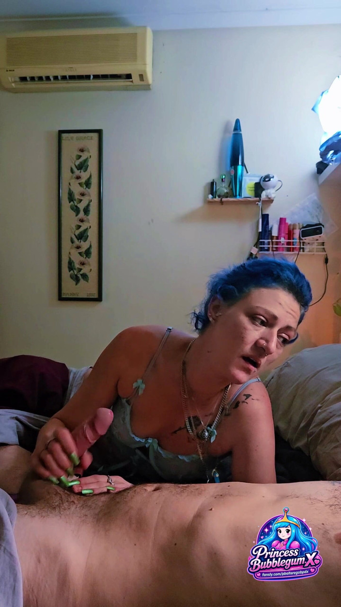 Princess Bubblegumx: Sensuale lato pov: pompino al sesso appassionato (5:36)