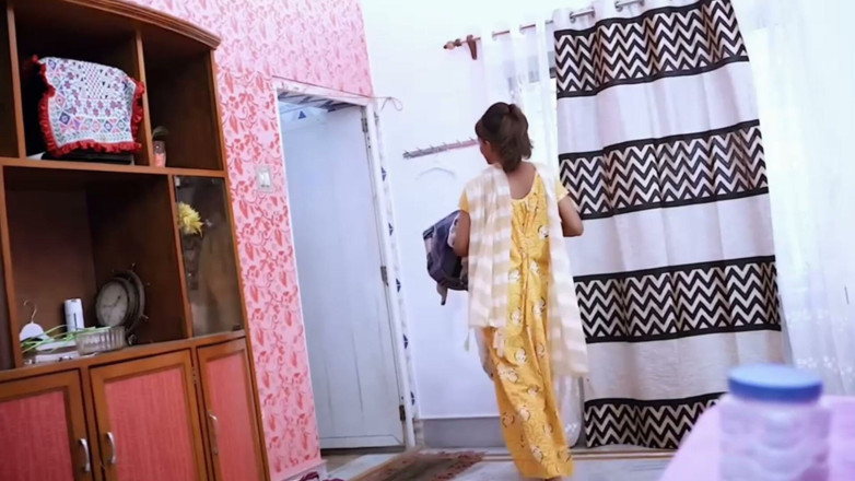 Puja Sarkar: Dhobi Ke Saath Sex ..