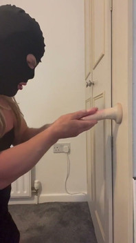 Sissy Dziwka przejebane twarde głębokie gardło. Uderzył uderzony chocked plując bdsm