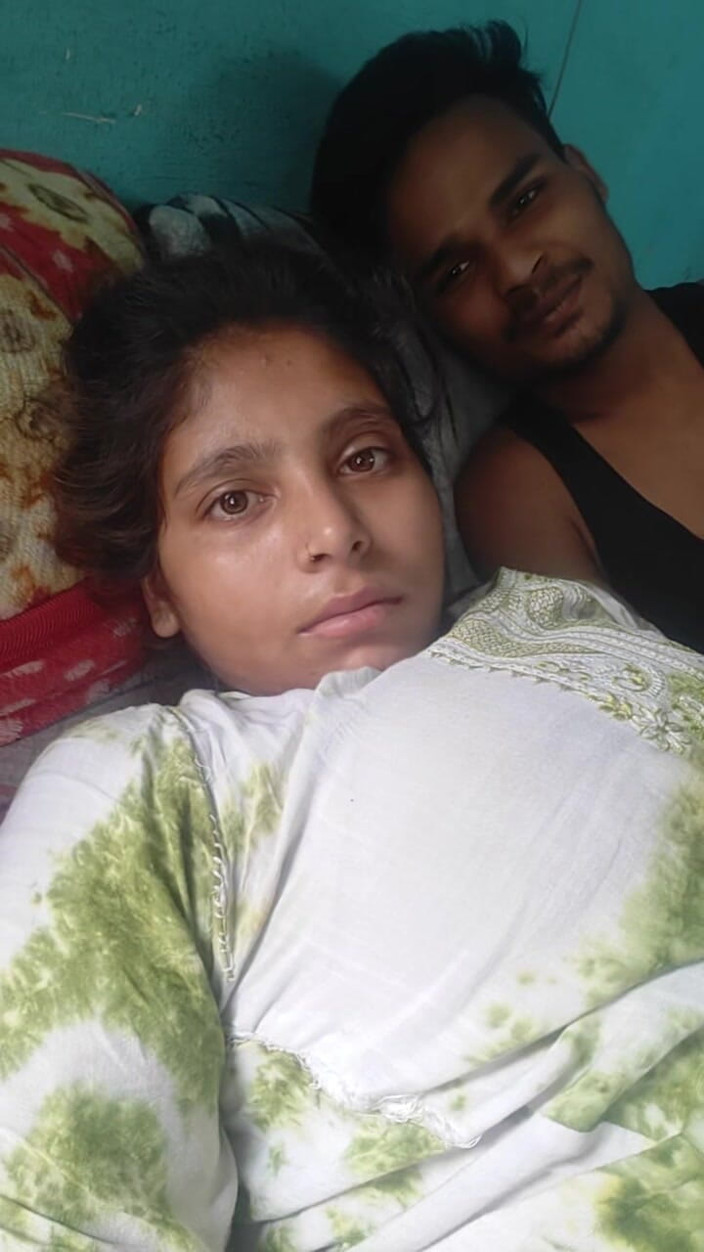 Anjukashyap: Muh Me Gira Diye Atau Mai Chat Gayi