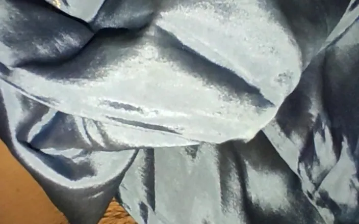 Satin And Silky: Satin Silk Handjob Porn - Handjob with Grey Satin Silky Saree...