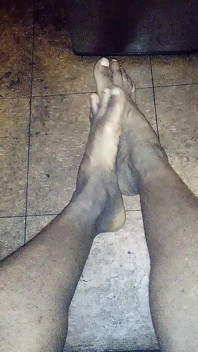 Extrémní foot play fetiš foot play