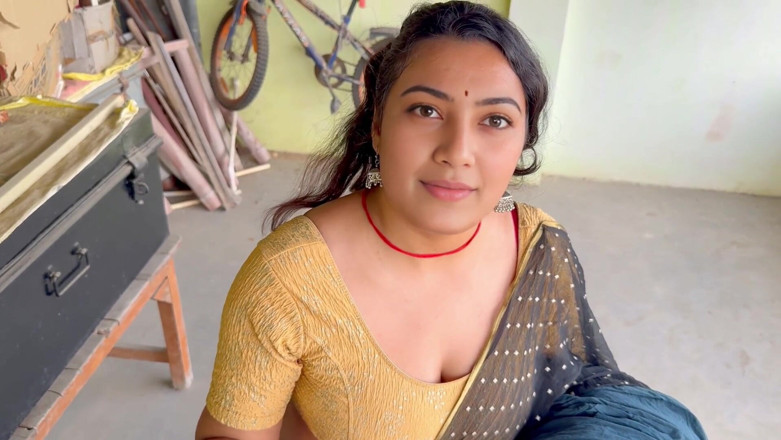 Hotty_ragini: Fui a la casa de bhabhi durante las vacaciones de...