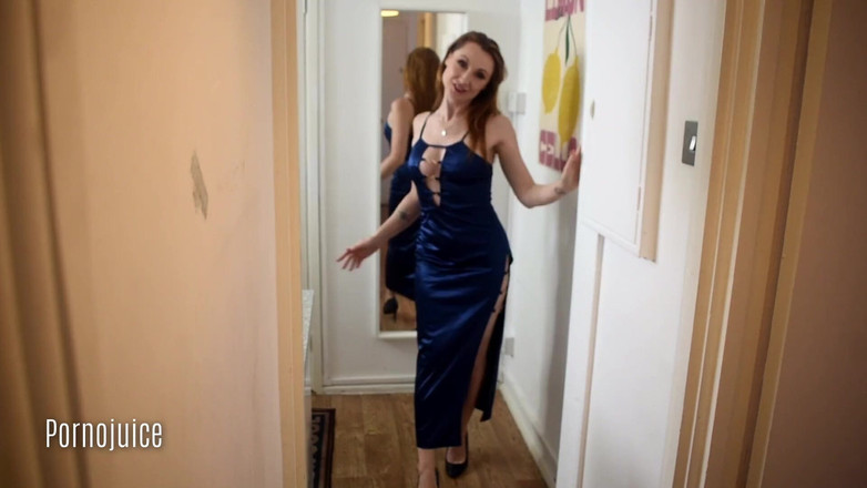 Cheeky UK girls: Lily kink viktor ile siyah yarak sakso eğlencesi.