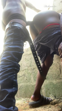 Dickass3x: Rozbití toho tlustého zadku v nedokončené budově, když bojuje s...