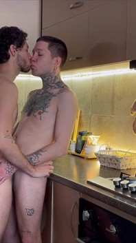 Harryjen Amateur Fucked an Obedient Narrow Hole Bareback on the Kitchen Table with a Big Dick and Cum Inside Anal