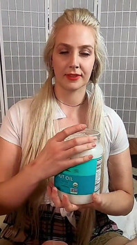 Oljade bröst och runkar dig på mina bröst
