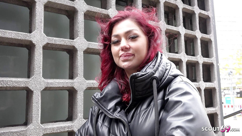 German Scout: Рыжая тинка Ria Red, пикап и трах на кастинге в Берлине