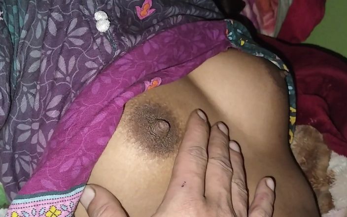 Sairaxsaim: Tôi bắn nước vào âm hộ của một con điếm Ấn Độ