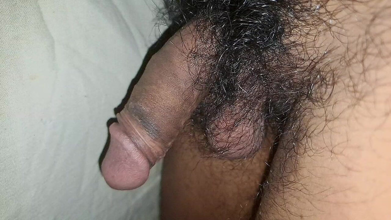 Desi_Porn_India: 큰 자지를 보여주는 어린 인도 소년- 2.