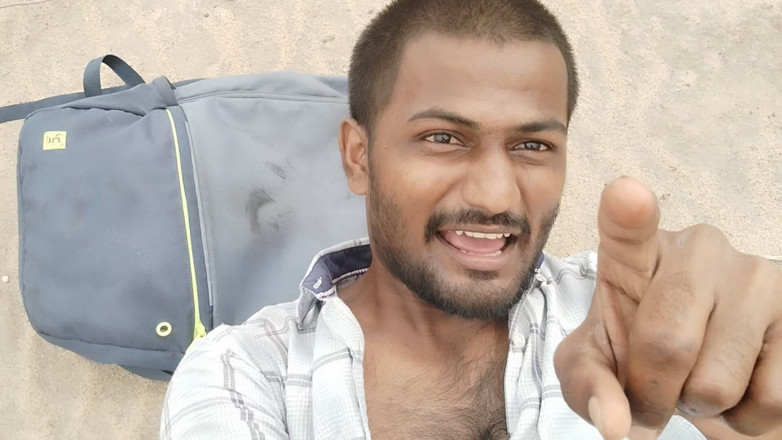 KUMBHA MANOJ KUMAR: Xhard grając na piasku żona nigdy nie przyjdą, więc ciesz się...