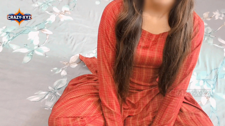 CRAZY-XYZ: Індійську дівчину вперше відтрахав його зять у його спальні - хінді аудіо