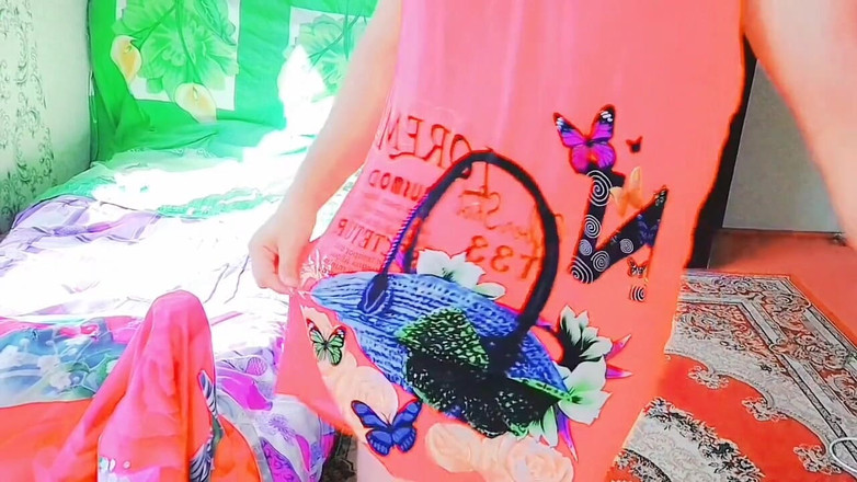 Kitty_Cross: Dirty Delights : l’exploration sensuelle d’une fille