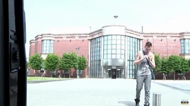 Plockad upp, slog &övergiven