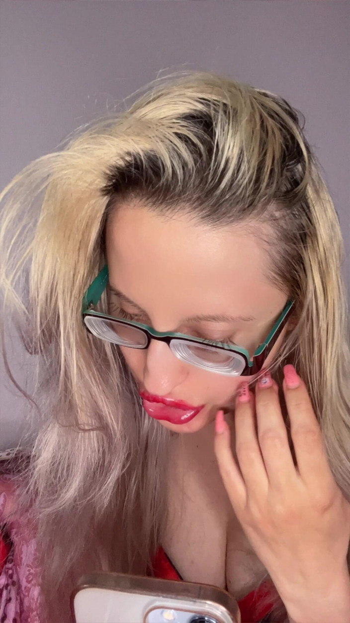 FinDom Goaldigger: seksi trans dönüşüm