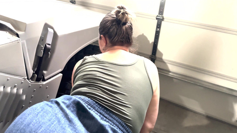 Fell-on Productions: Madisin Lee MILF avsugning i Jag älskar lukten av diesel