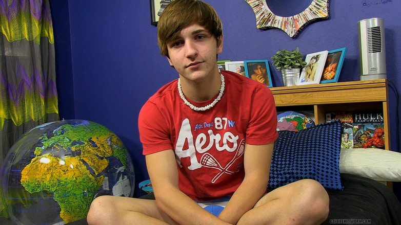 Lollipop Twinks: Interview du nouveau garçon Colby