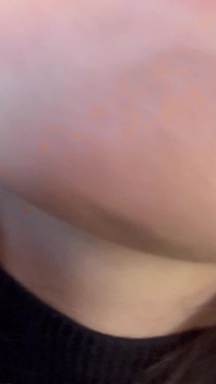Obryně bohyně tě zmenší - POV uctívání, ponížení
