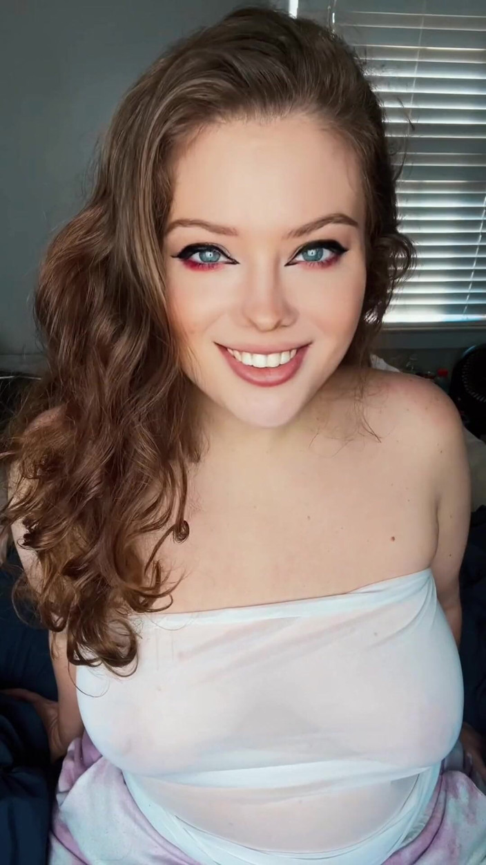 Youdreamgirl123: Ücretsiz kullanımım olarak yeni hayatın kadın kılıklı