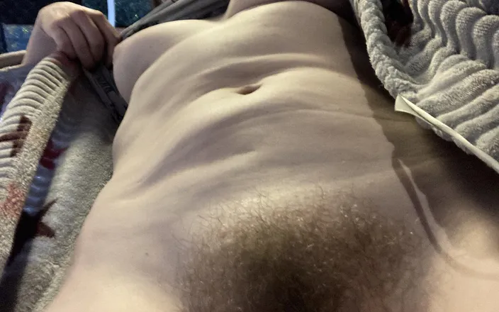MistressWriggler: Filthy Milf Fingers Her Furry Fanny Whilst Talking Flesh Fetishes