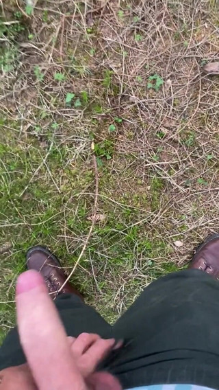 Zaharia: Éjaculation dans la forêt