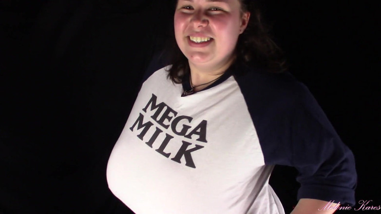 Melonie Kares: Mega melk overhemd en tienerbeha