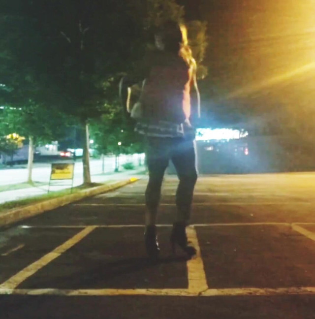 Sissy Twerking for Traffic (Kyla Throatz) Sissy Twerking for Traffic (Kyla Throatz)