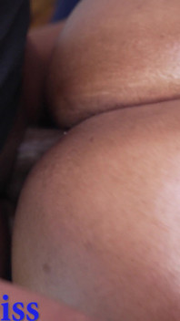 SSBBW Twerks její velký zadek, než je ošukaná