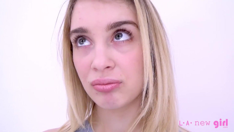 L.A. New Girl: Teen walks out of photoshoot pissed off - Returns to swallow...