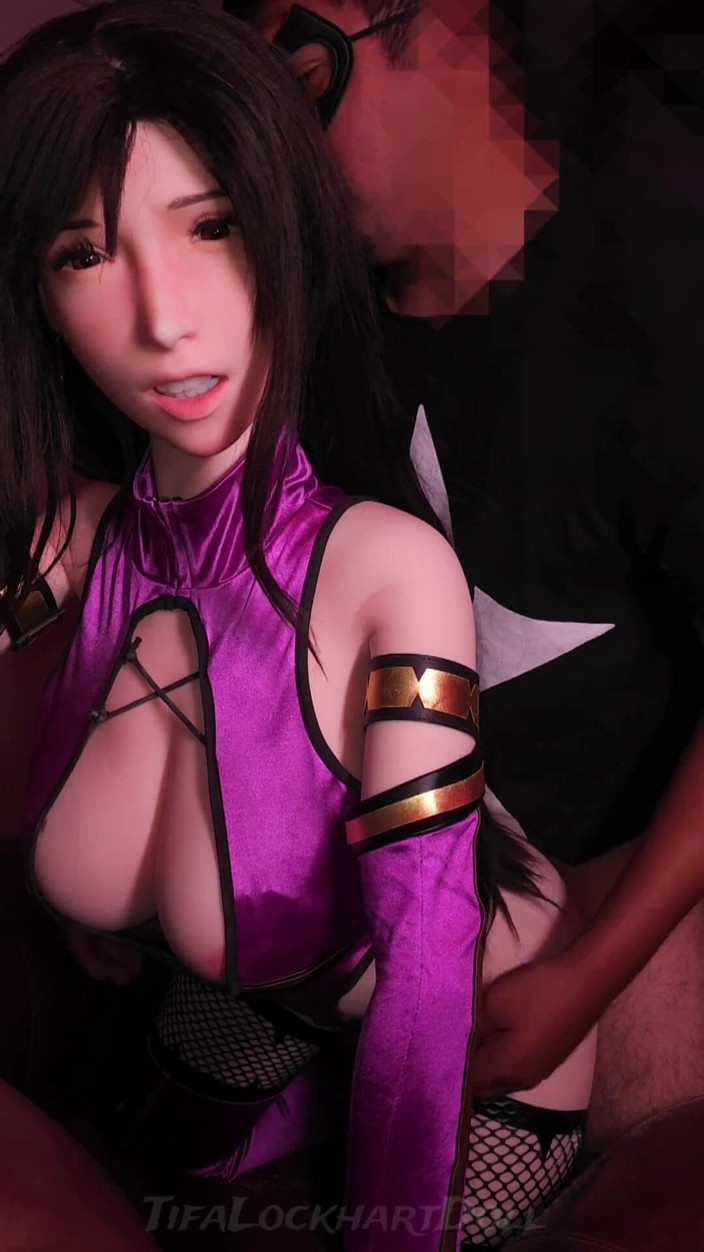 Tifa Lockhart doll: Tifa Lockhart 7. cennet için Mortal Kombat'tan Mileena'ya dönüşüyor