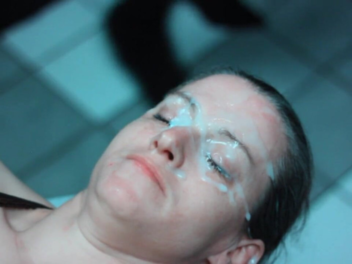 Dirty Dees: Dirtydees Laying Back Taking Nut in a Double Cum Blasting...