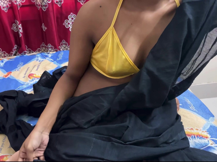 Bdsex24: Follando con mi sexy india cuando mi madrastra no está...