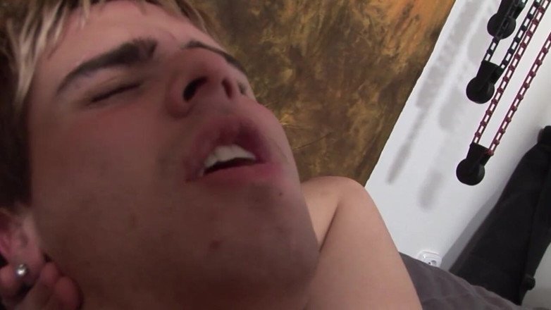 Gay X: Novios anales - vol. # 15 - (100% anal ... sin condón)