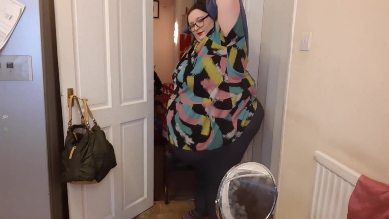 SSBBWLadyBrads: Weigh in after cake stuffing big gains