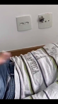 Kiffa test new Slave by STOMP and kicking his balls